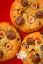 Load image into Gallery viewer, Gianduja &amp; Chocolate Chip Cookie
